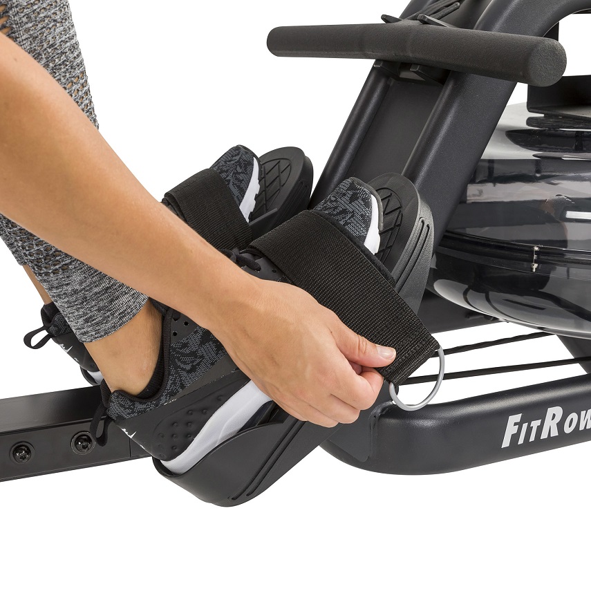 Veslovací trenažér Tunturi FitRow 70 nášlapy