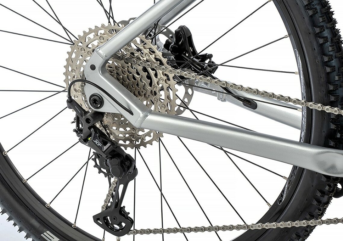 APACHE Hupahu 1 Bosch CX Shimano XT