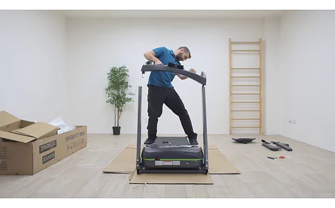 Sestavení běžeckého pásu