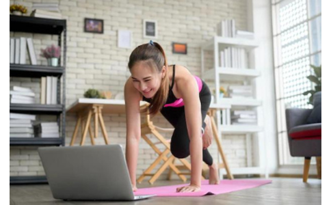 On-line cvičení: hit nebo nový trend?