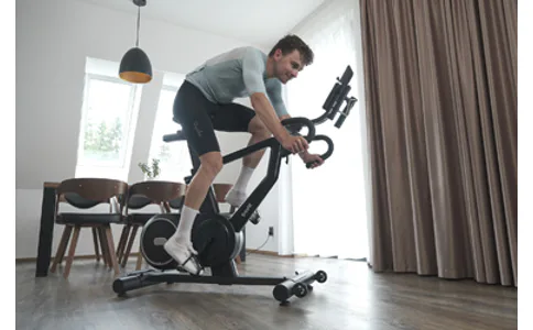 Cyklotrenažér – ideální společník (nejen) na zimu