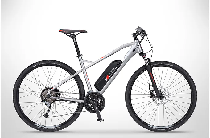 APACHE Matto E3 19" stříbrná 2019