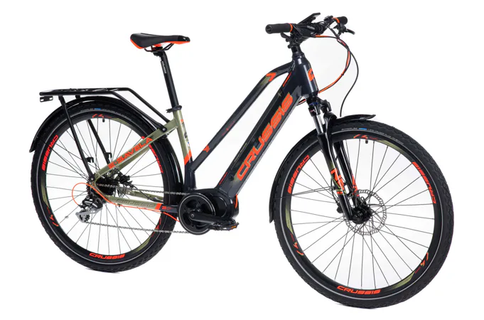 CRUSSIS e-Savela 7.6 17" černo-oranžová 2021