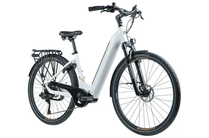 LEADER FOX VIVALO-2 16,5" /28"/ bílá 2023