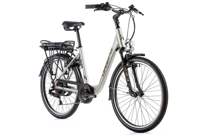 LEADER FOX LATONA-3 16,5" /26"/ stříbrná 2022