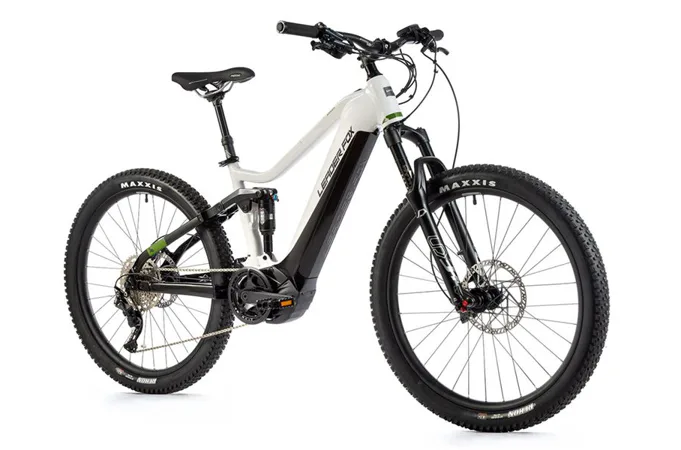 LEADER FOX ARRAN-1 16" /27,5"/ bílá 2023