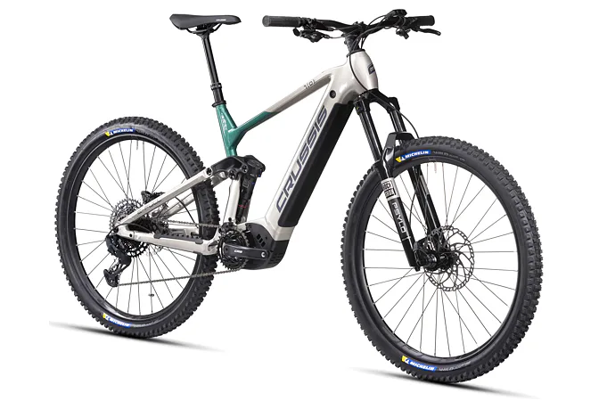 CRUSSIS e-Full 10.10 21" bielo-zelená 2025