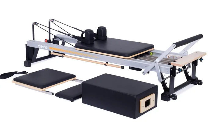 TRINFIT Pilates reformer